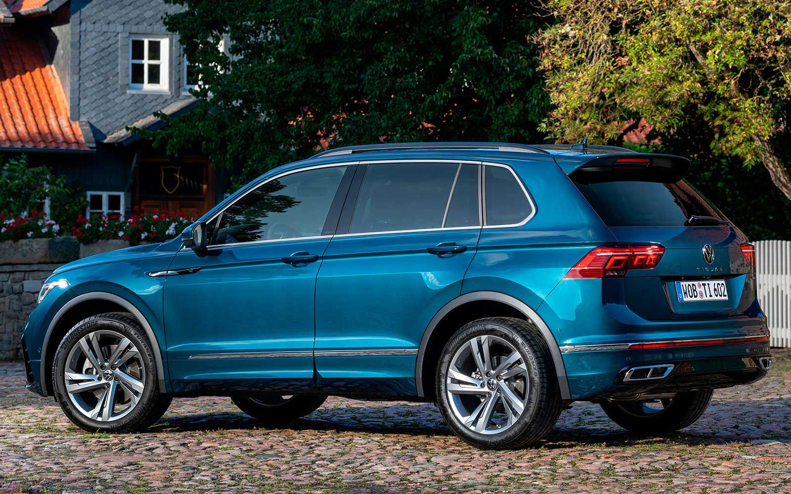 Максимальная скорость volkswagen tiguan
