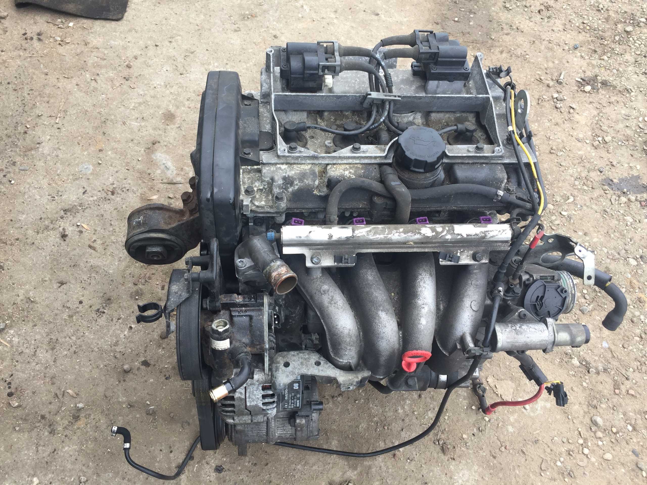 Volvo s40 1.6, 1.8, 1.9, 2.0, 2.4, 2.5 реальные отзывы о расходе топлива: бензина и дизеля на механике и автомате