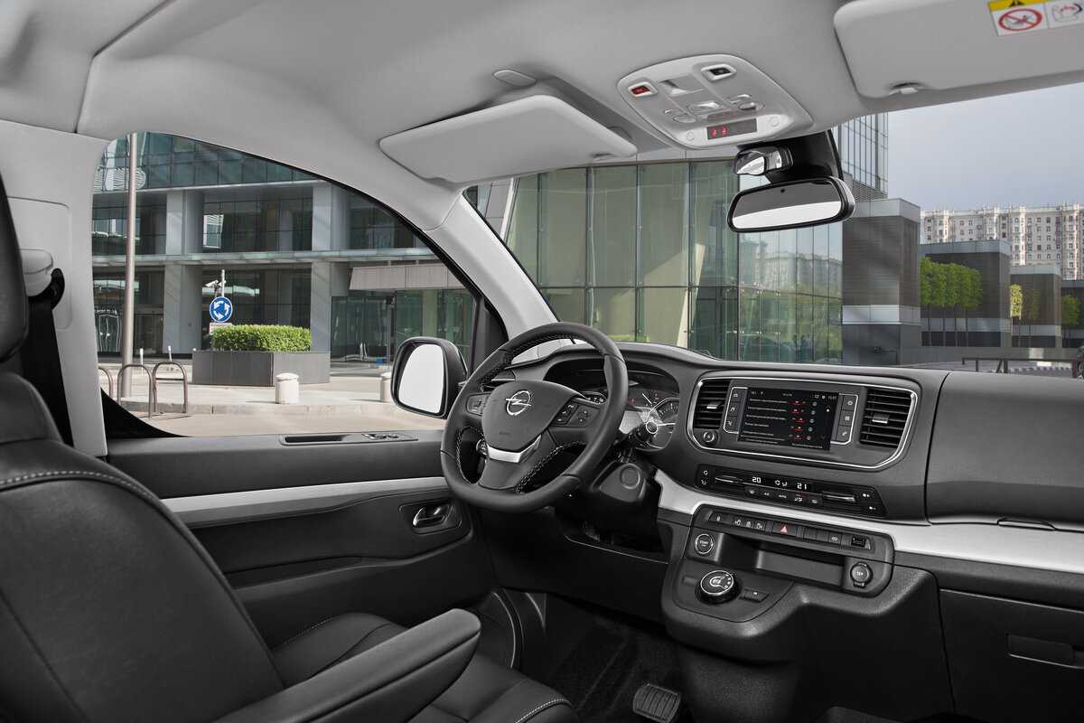 Сравнение opel zafira life и peugeot traveller - какой минивэн выбрать