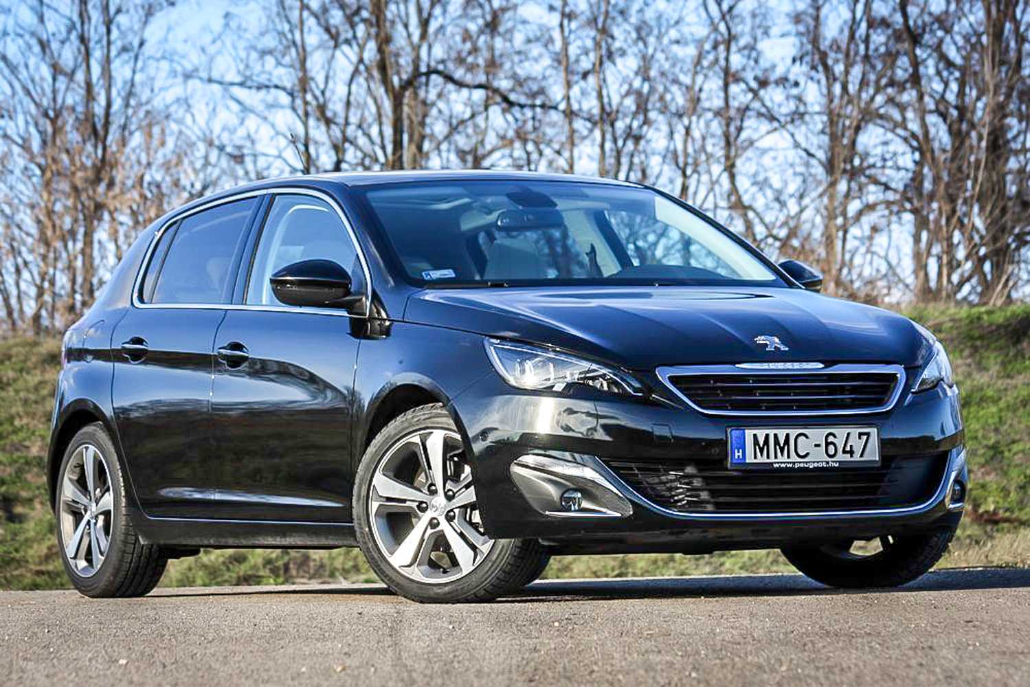Peugeot 308 sw gt line (2018) review | car magazine