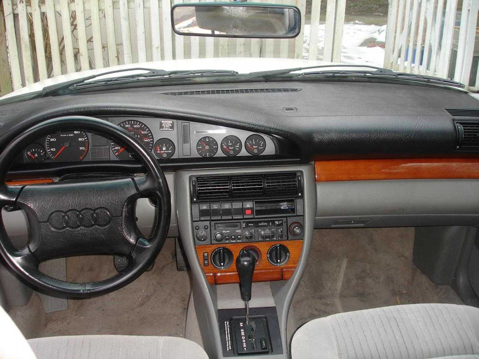 Ауди 100 с4