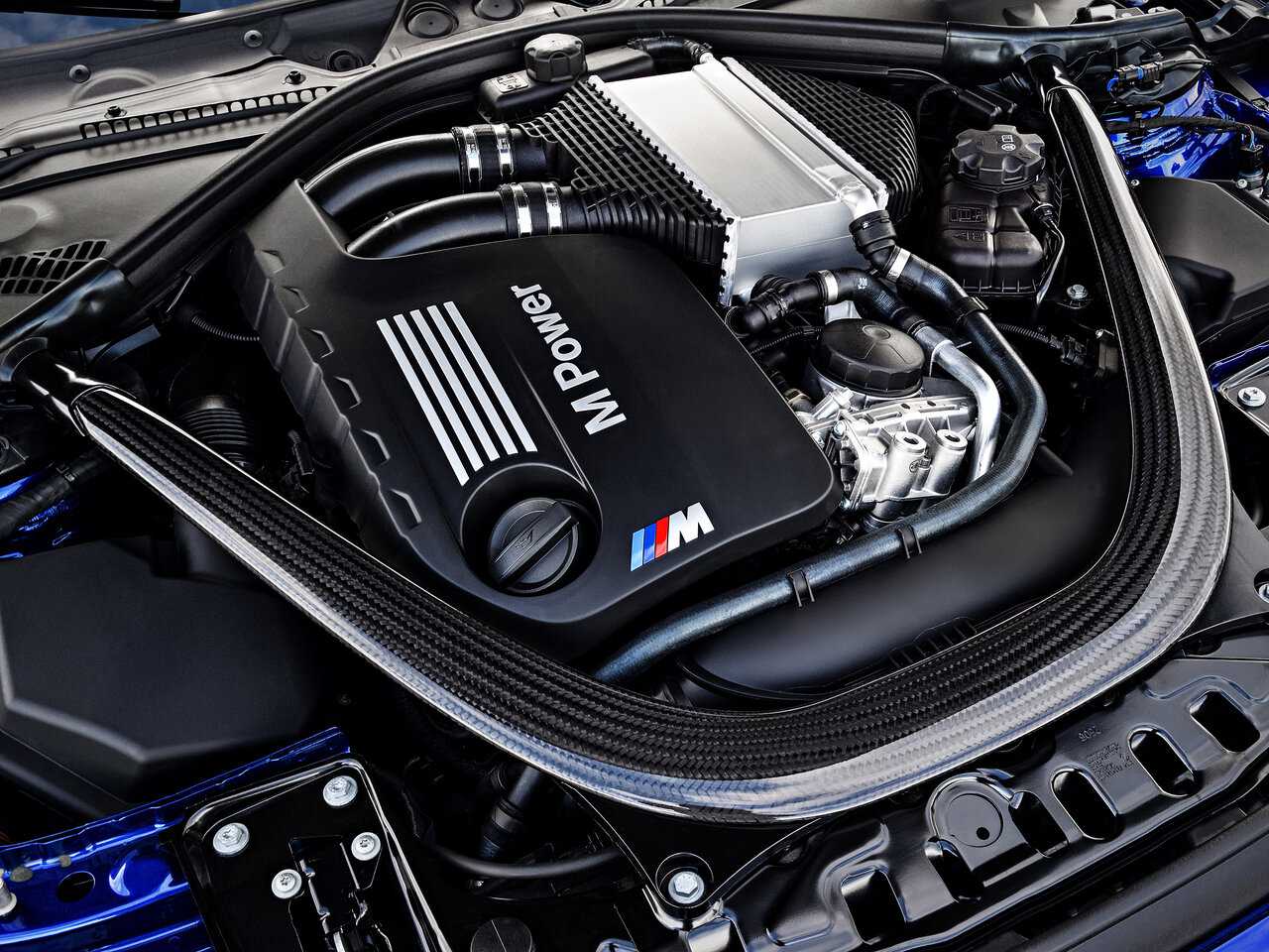 Bmw m4 (f82)