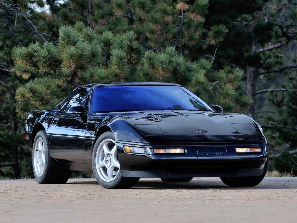 A tale of the shark and the rat: the chevrolet corvette stingray (c3) < ate up with motor