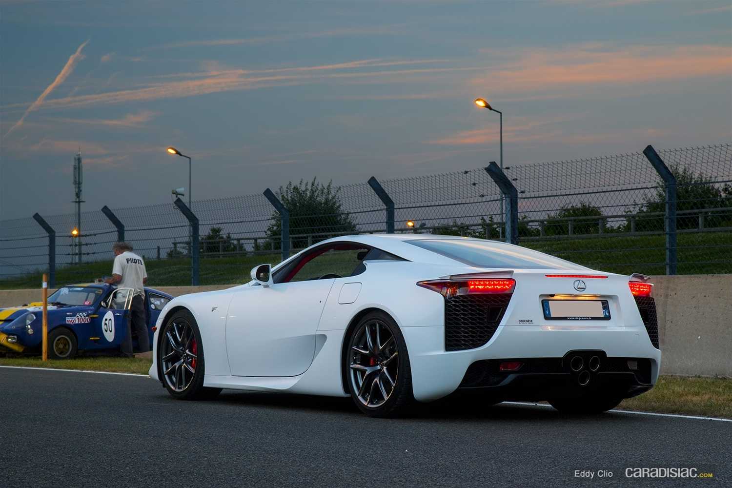 Lexus lfa (2012) | 66 факторов