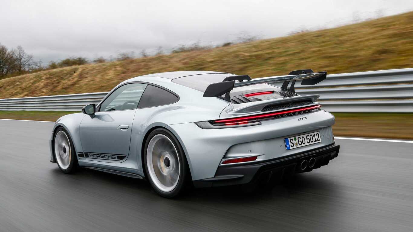 Porsche 911 2023 price malaysia, december promotions & specs