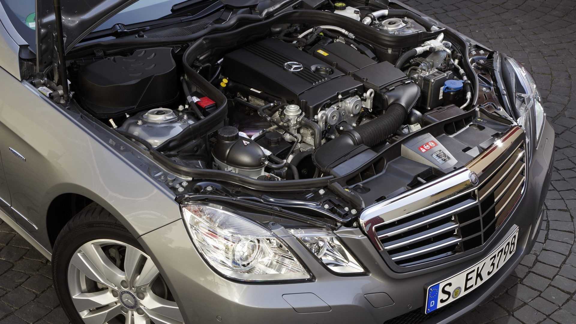 Mercedes-benz e-klasse: поколения, кузова по годам, история модели и года выпуска, рестайлинг, характеристики, габариты, фото - carsweek