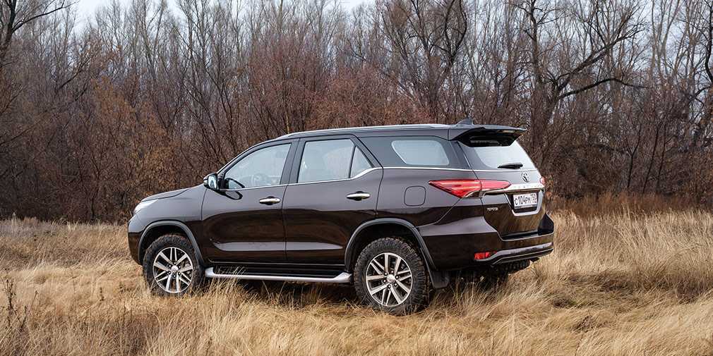 Toyota fortuner 2019 – комфортный и надежный японский внедорожник