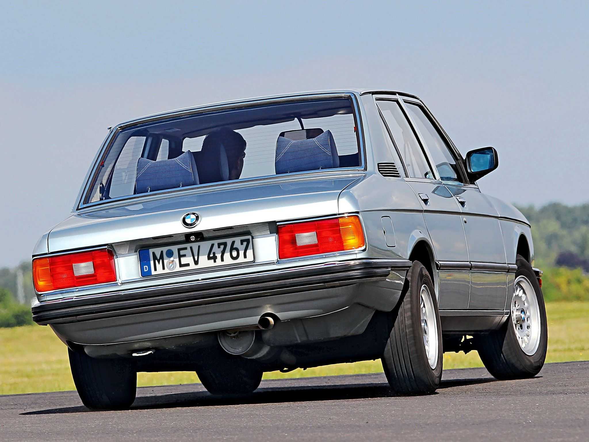 Bmw 5-series (e12)