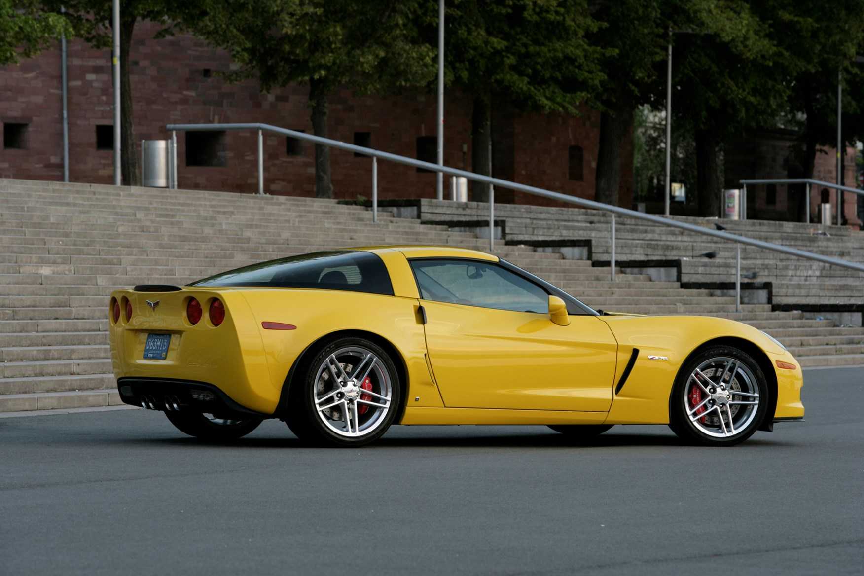 Технические характеристики chevrolet corvette coupe (c6) 6.0 i v8 (405 л.с.) 2004, 2005, 2006, 2007 - технические характеристики автомобилей