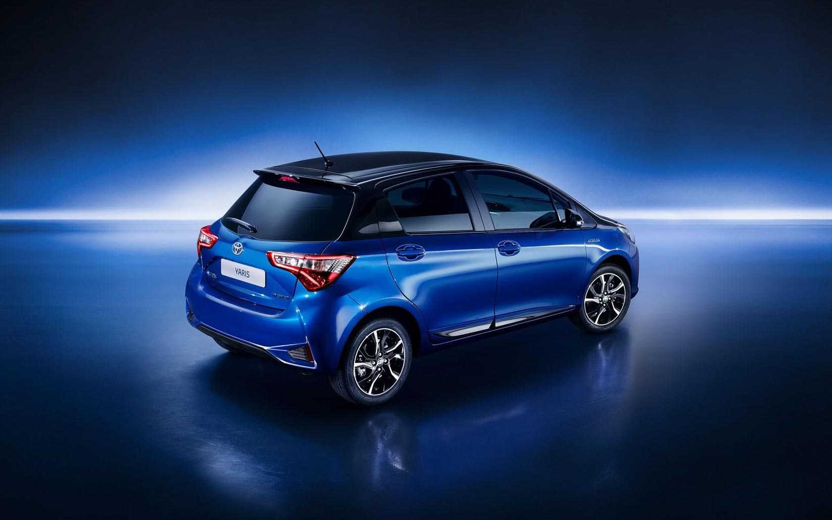 Toyota yaris 2019 года характеристики фото