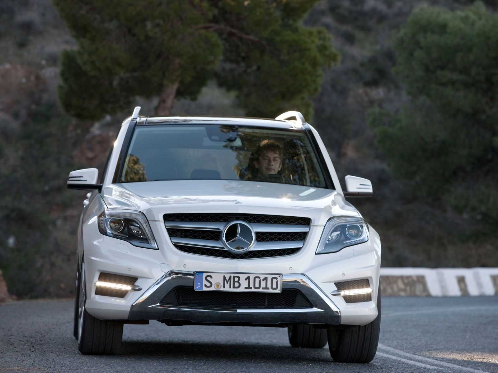 Технические данные  mercedes-benz glk-class (x204) 220 cdi 4-matic (204.984) - периодичность замены масла, ремня и цепи, антифриза, воздушного фильтра