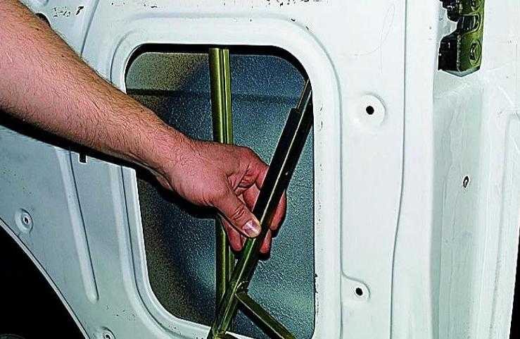 Как правильно регулировать сдвижную дверь газель 2705: пошаговая инструкция с фото