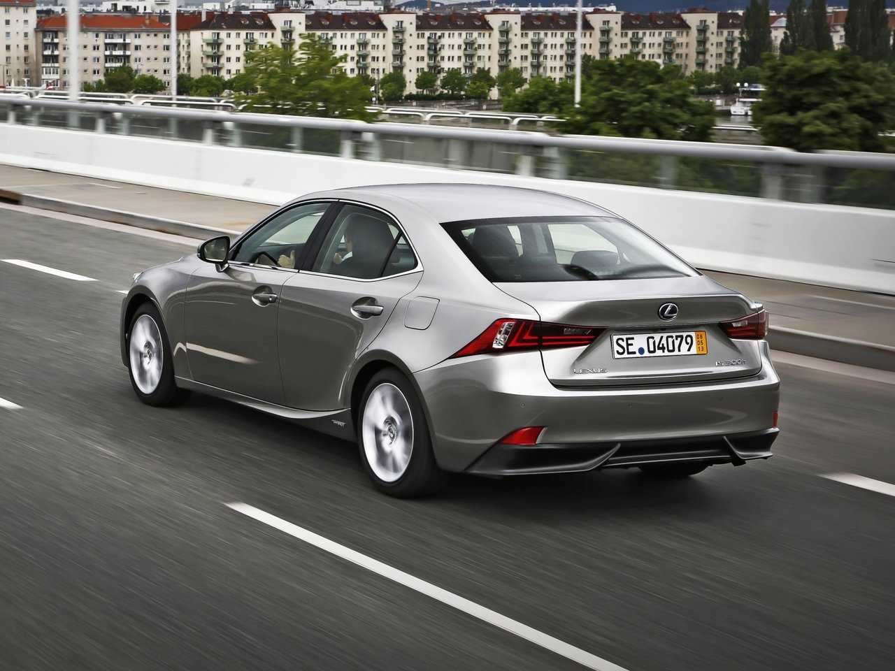 Сравнение lexus gs и lexus is. что лучше?