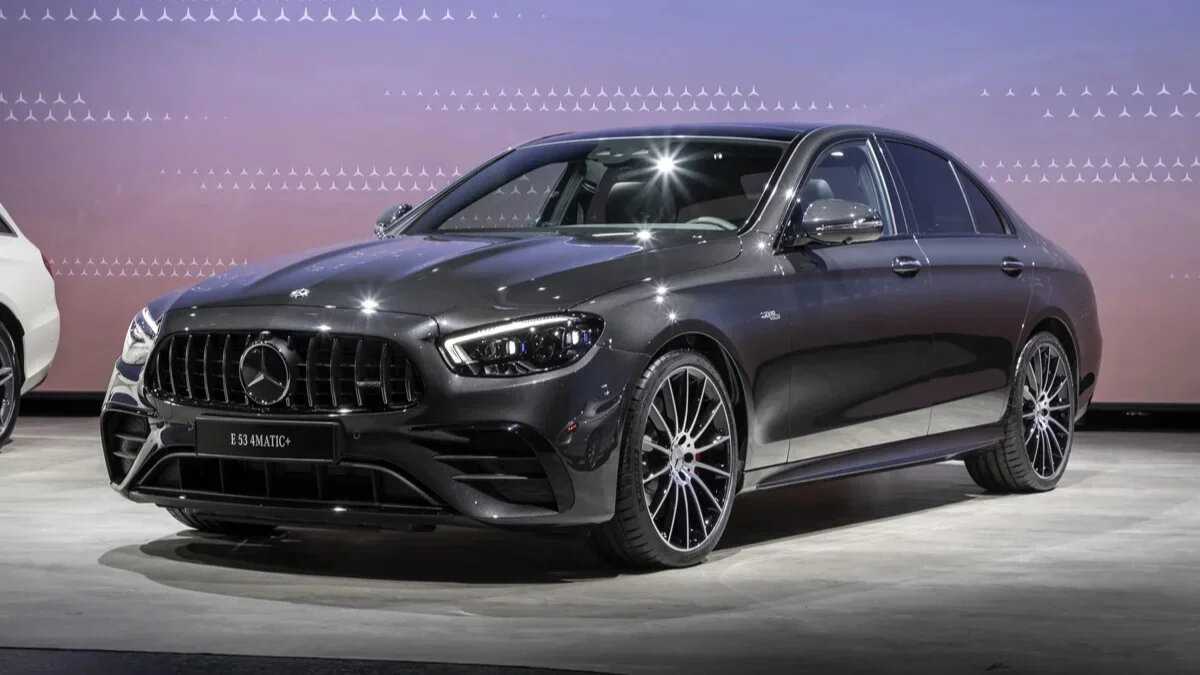 Mercedes e-class (2022). описание версии и прайс-лист