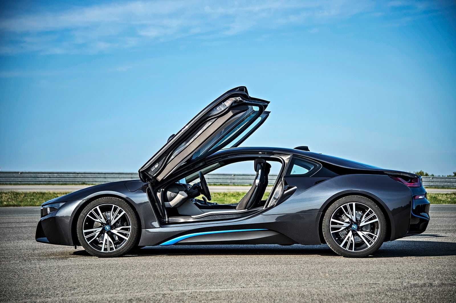 Bmw i8 разгон до 100 км/ч и максимальная скорость