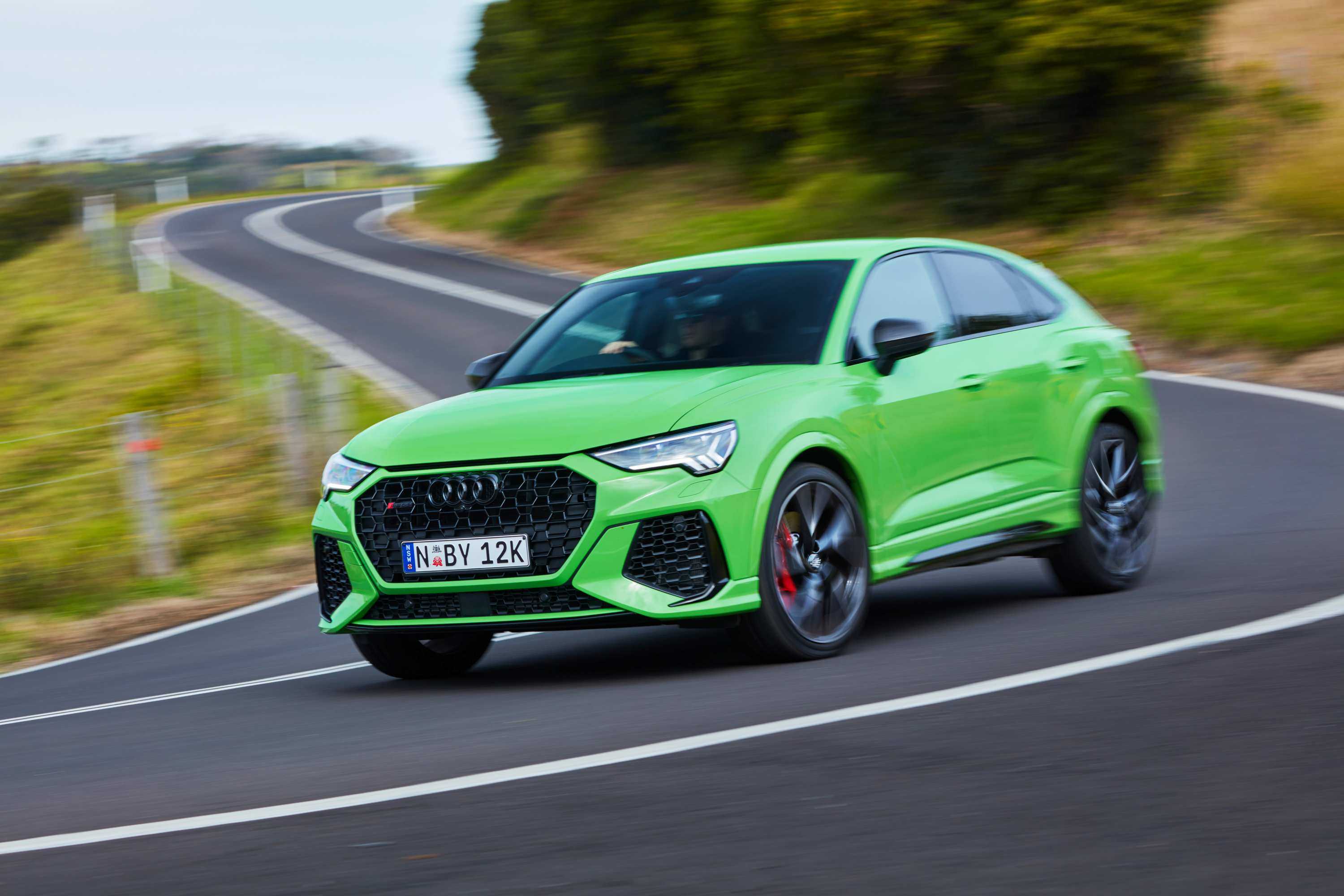 Audi q3 specifications - dimensions, configurations, features, engine cc