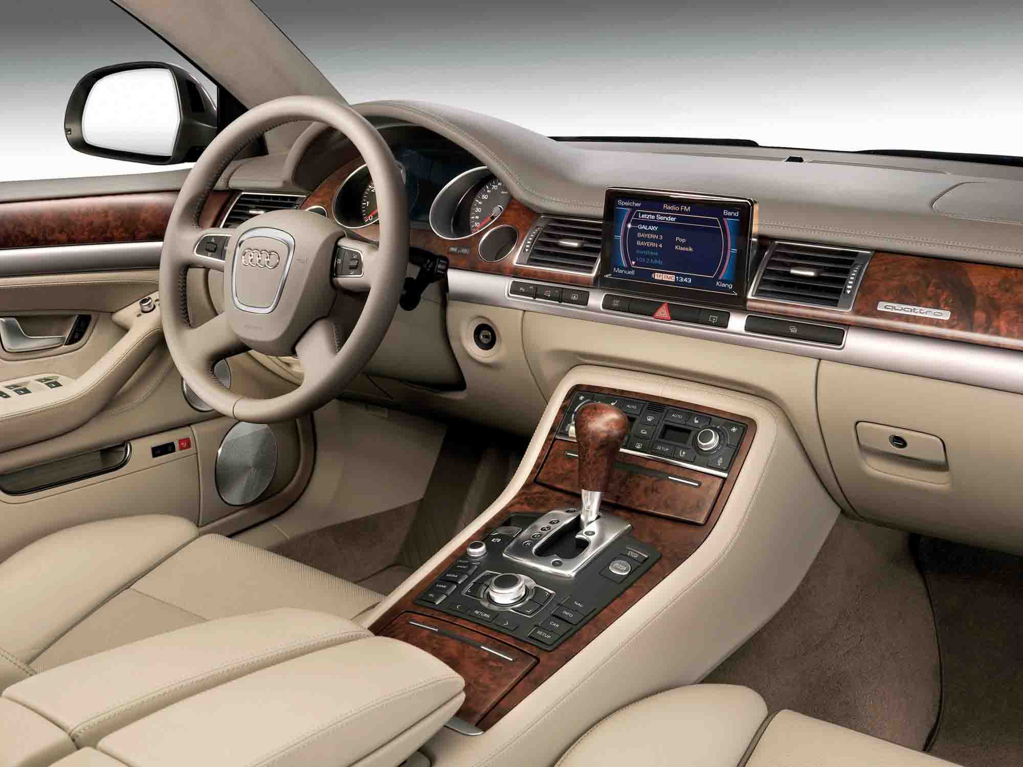 Audi a8 2.0, 2.5, 2.8, 3.0, 3.1, 4.0, 4.1, 4.2, 6.0 реальные отзывы о расходе топлива: бензина и дизеля на механике и автомате