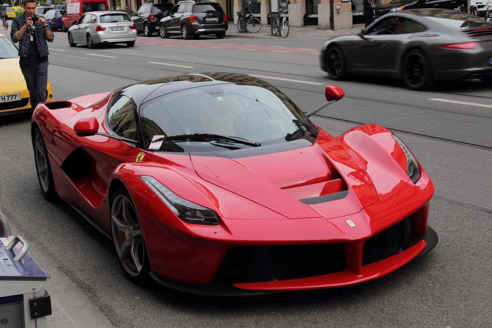 Ferrari laferrari