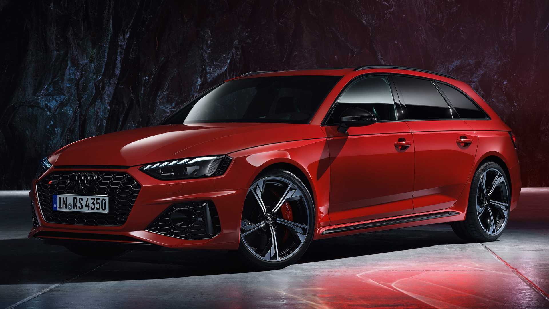 Обзор audi rs4: история модели, характеристики, отзывы