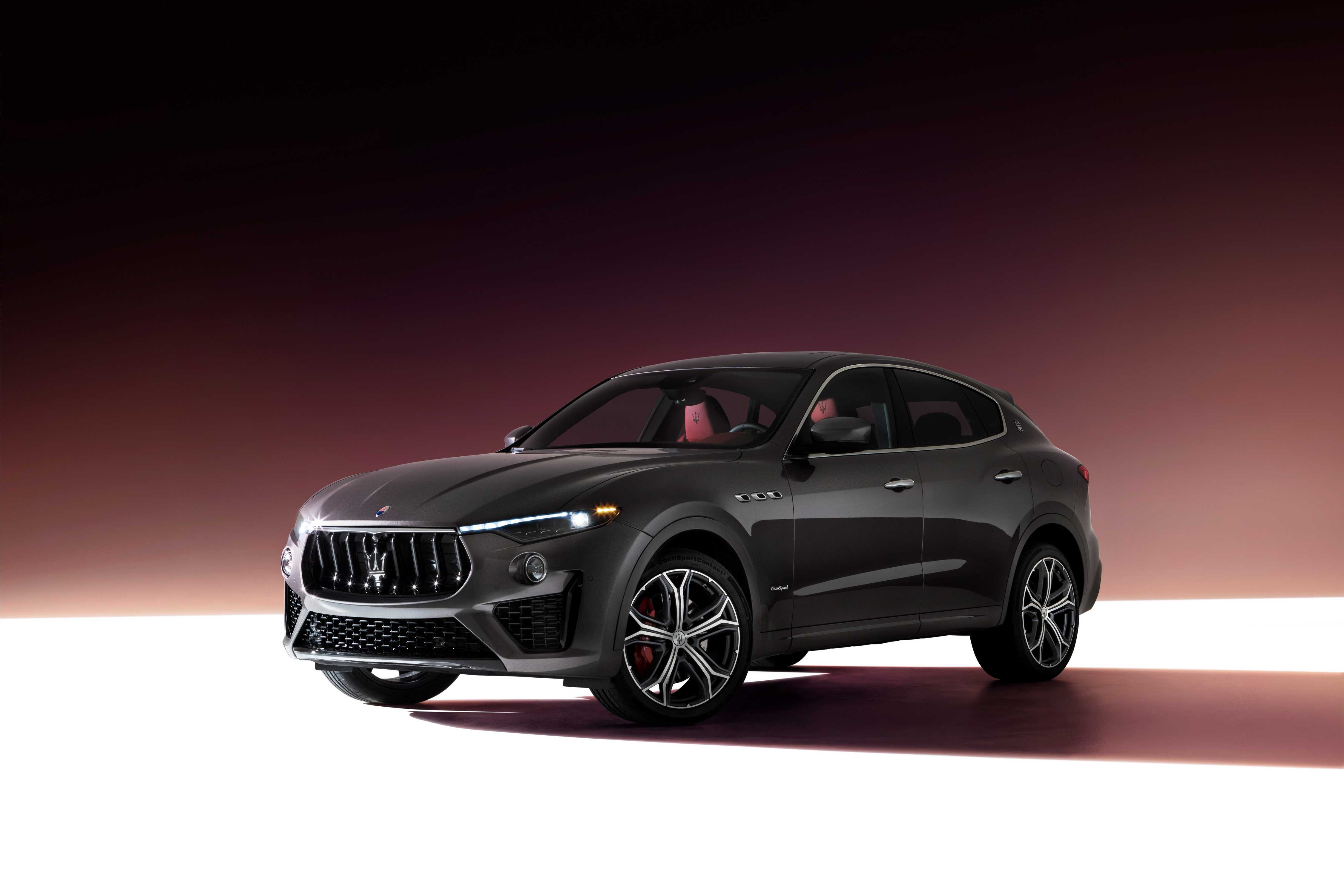2022 maserati levante trofeo review: a real driver’s suv coasting on pedigree