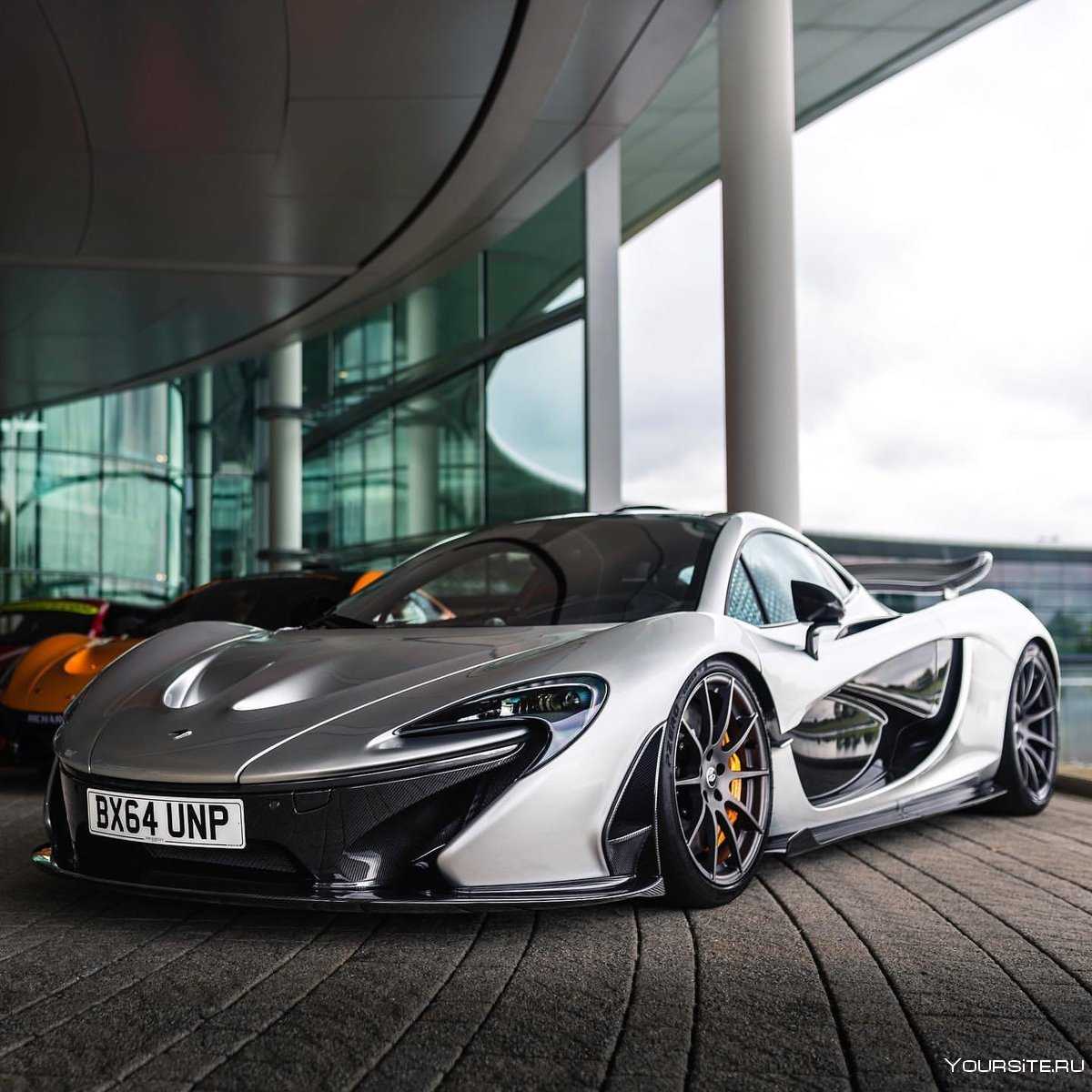 Макларен mp4-12c