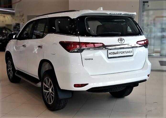 Обзор toyota fortuner 2018-2019