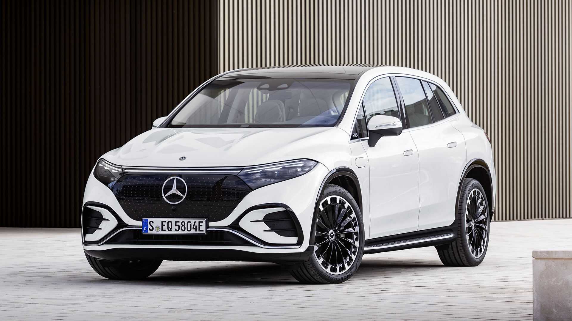 Обзор первого серийного электрокара mercedes-benz — eqc