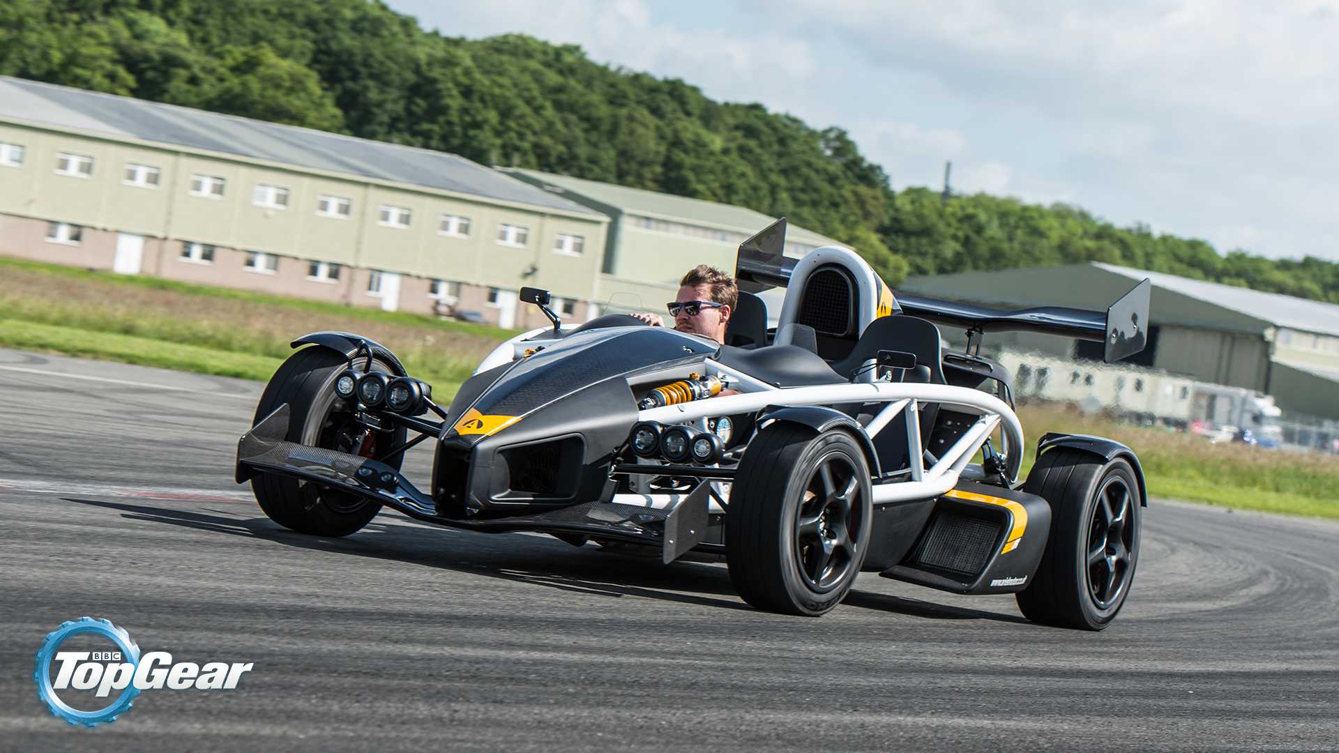 Ariel atom 4 scrambles all the senses with a turbo engine that can do 0-60mph in just 2.8 seconds and is the perfect 'weekend toy' | the sun