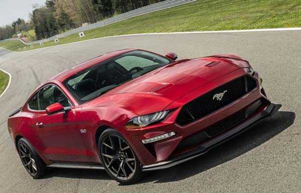 Ford mustang mach-e (2022) review: plug-in pony driven