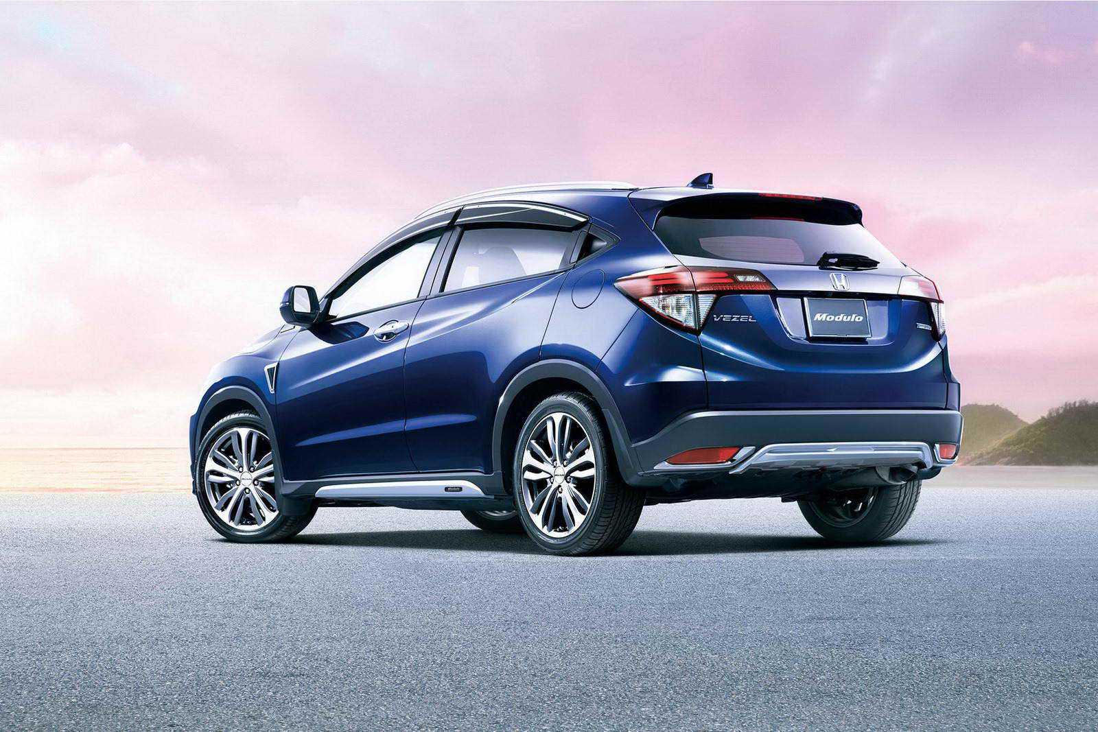Антиcreta: обозреваем слегка подержанный японский honda vezel как альтернативу корейскому бестселлеру