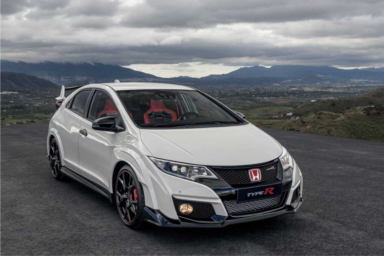 Honda civic type r: поколения, кузова по годам, история модели и года выпуска, рестайлинг, характеристики, габариты, фото - carsweek