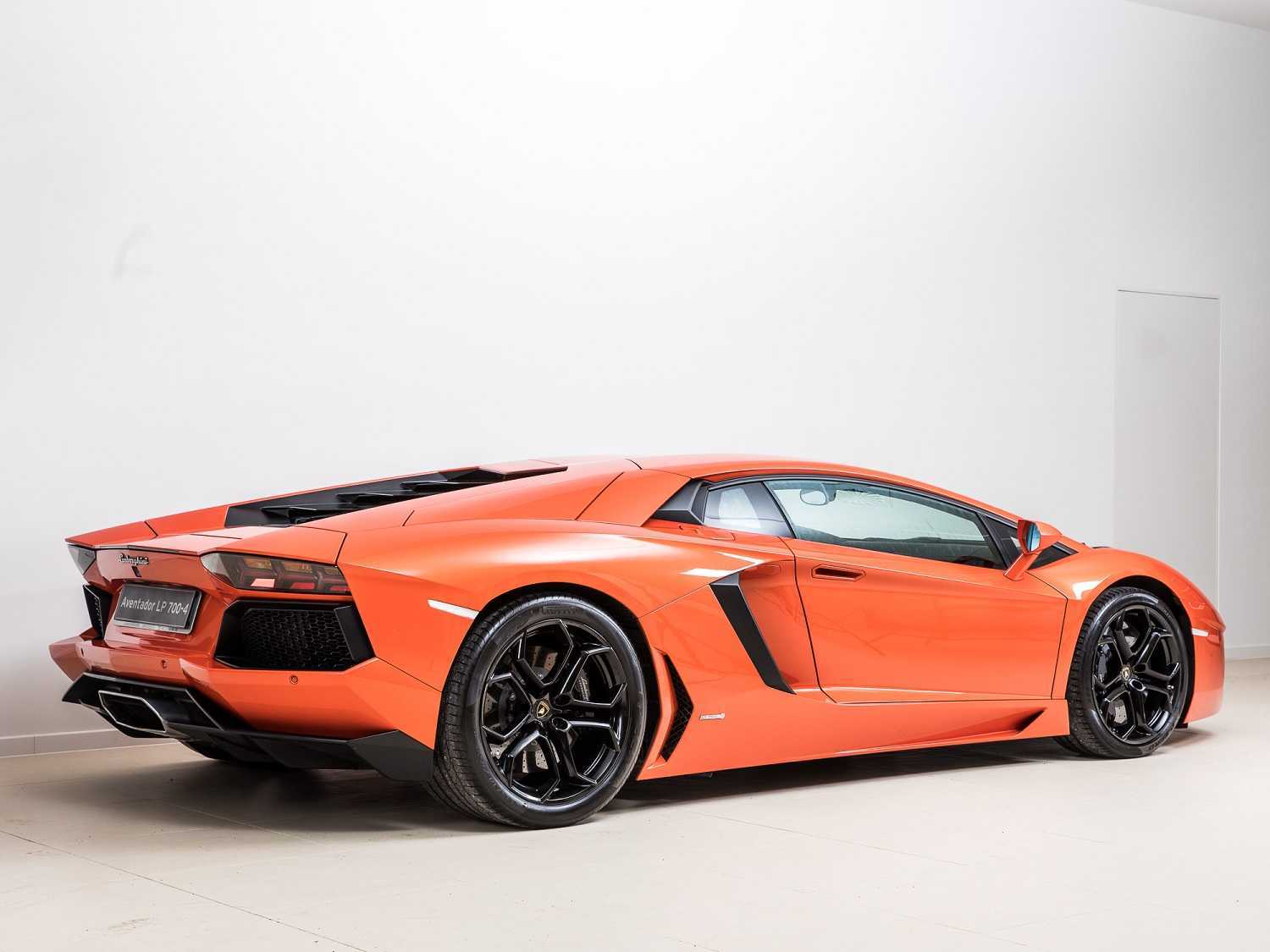 Lamborghini aventador lp700-4 roadster (обновление от 30.03.2019)
