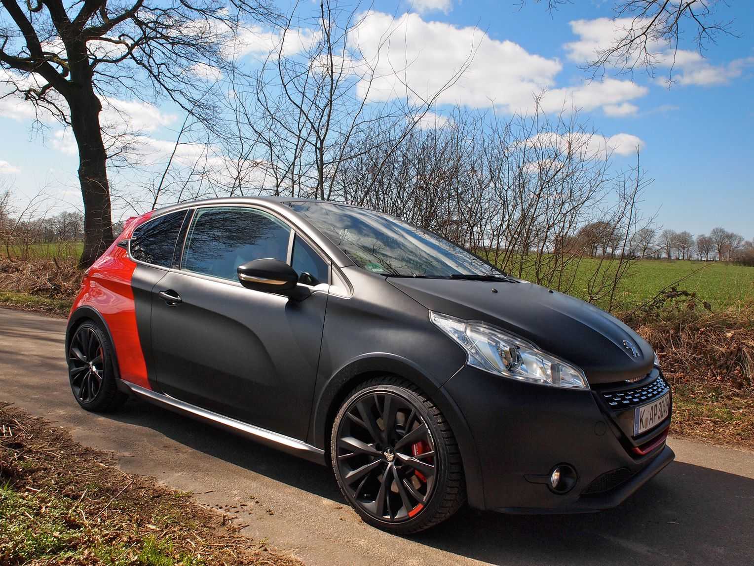 2021 peugeot 208 gt | car review - drivelife