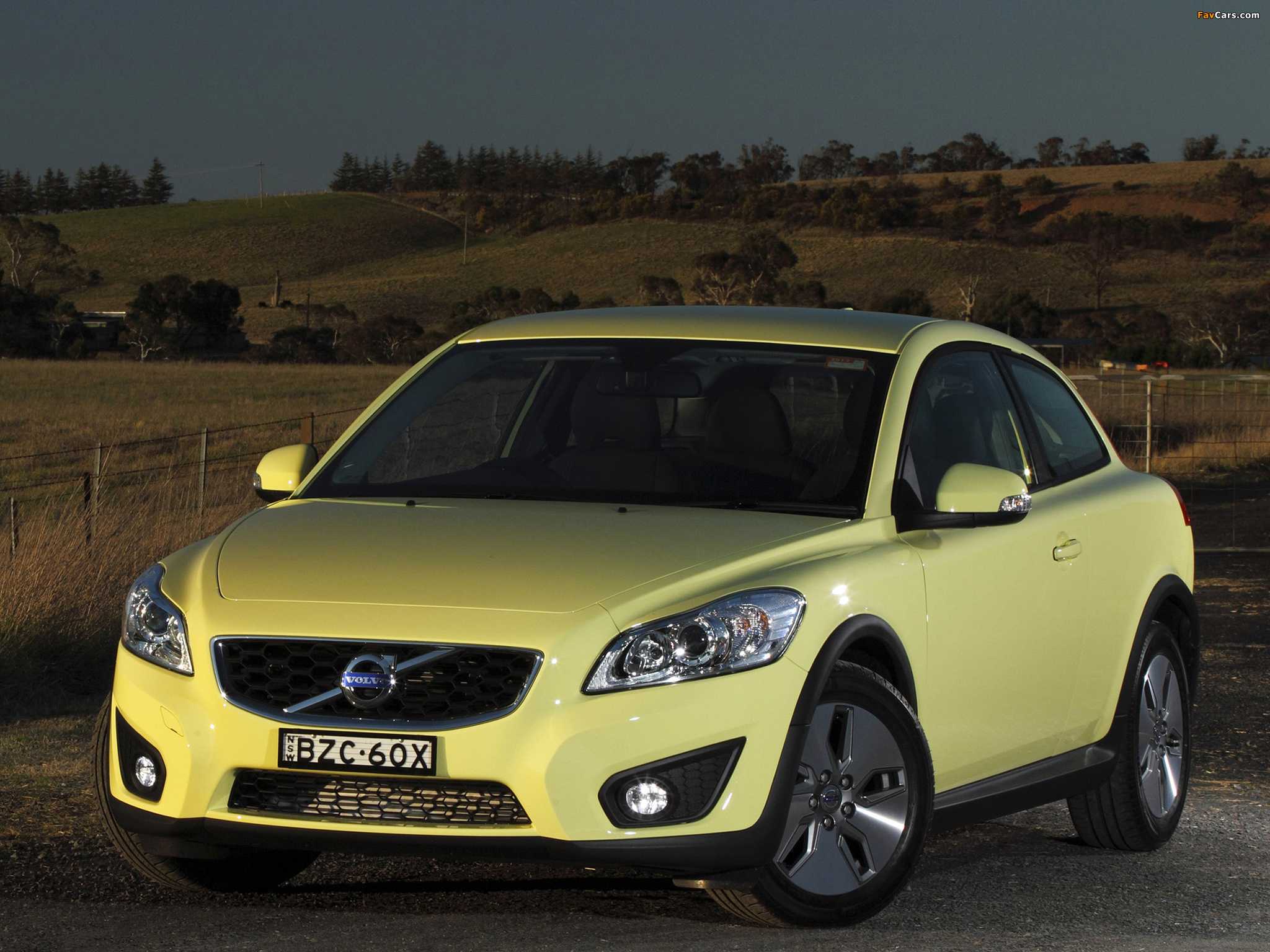 Volvo c30 1.6 drive (2010) long-term test review