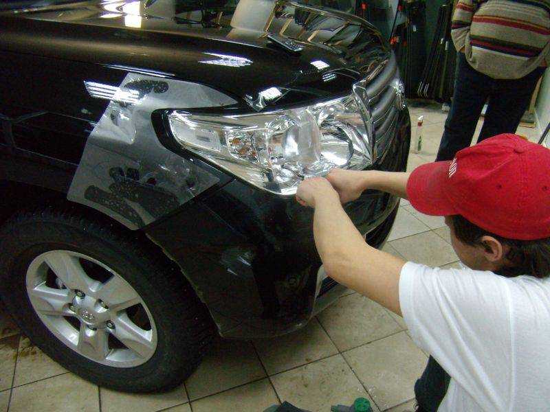 Уход за лакокрасочными покрытиями автомобилей