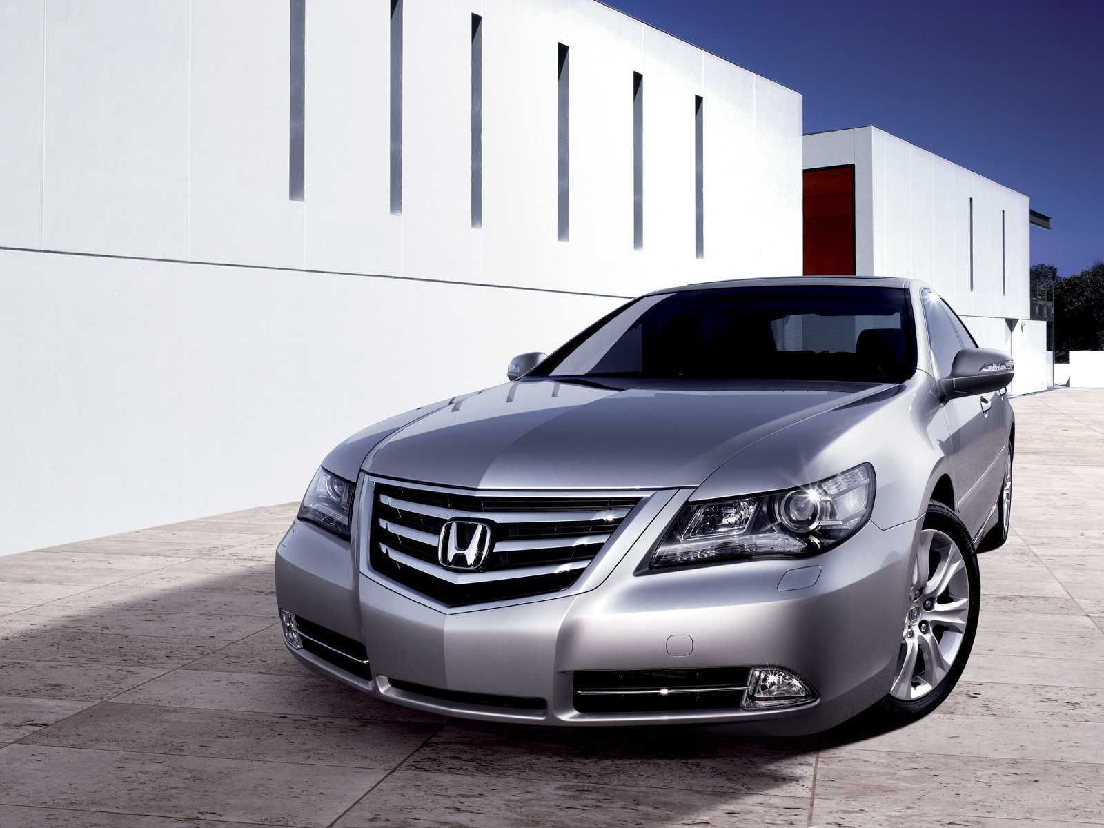 Honda legend (2015, седан)