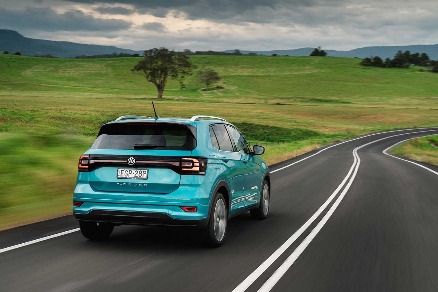 Volkswagen t-cross 1.0 tsi (95 л.с.): когда функциональность на первом месте