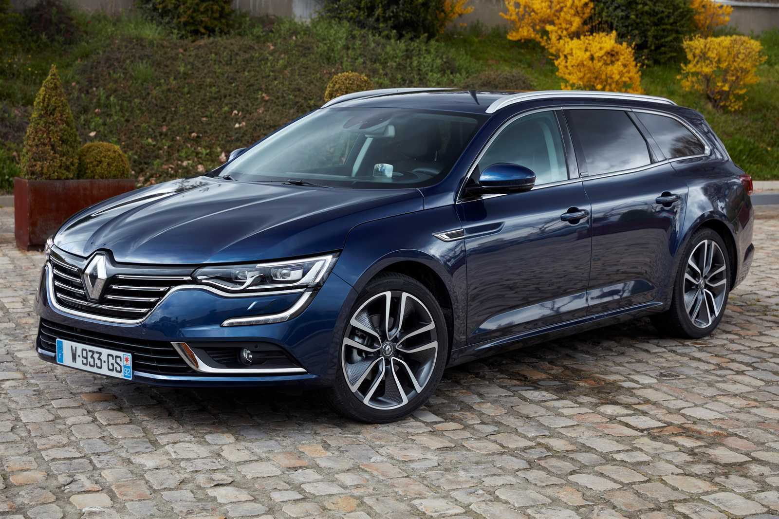 Дебют обновленного французского автомобиля "renault talisman"