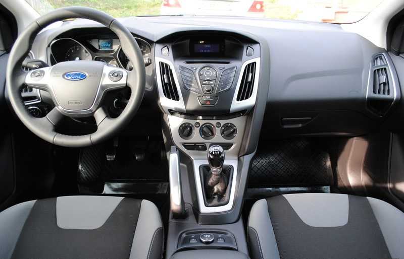 Технические характеристики ford focus 3 (форд фокус 3): хэтчбек, универсал, седан
технические характеристики ford focus 3 (форд фокус 3): хэтчбек, универсал, седан