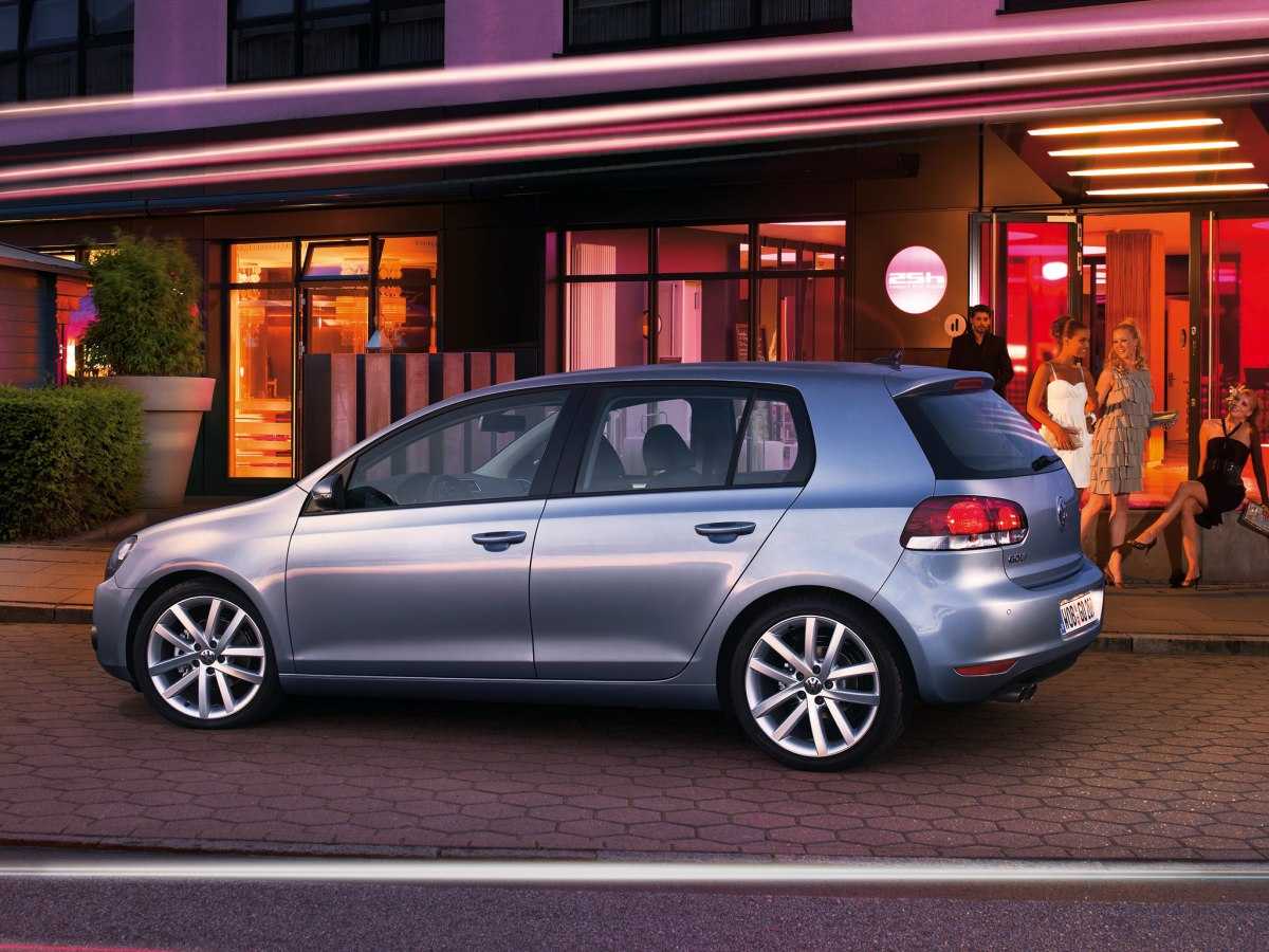 Вовсе не эталон: критикуем подержанный volkswagen golf vi - авто с пробегом