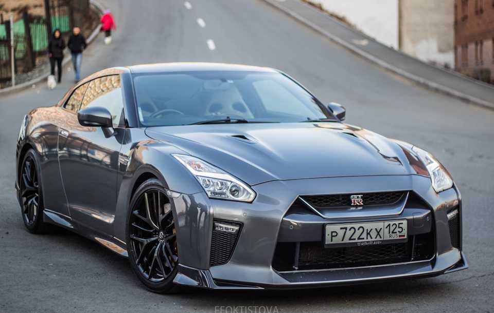 Nissan gt-r