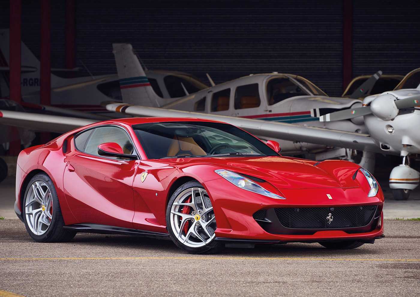 Is the 812 superfast the last ferrari with a v-12 engine?