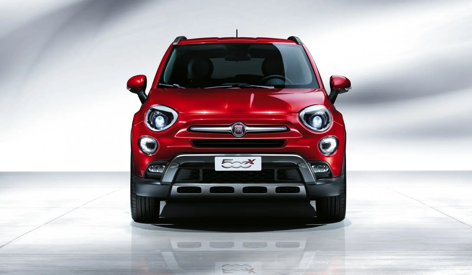 Fiat 500x - итальянский кроссовер с красивыми формами