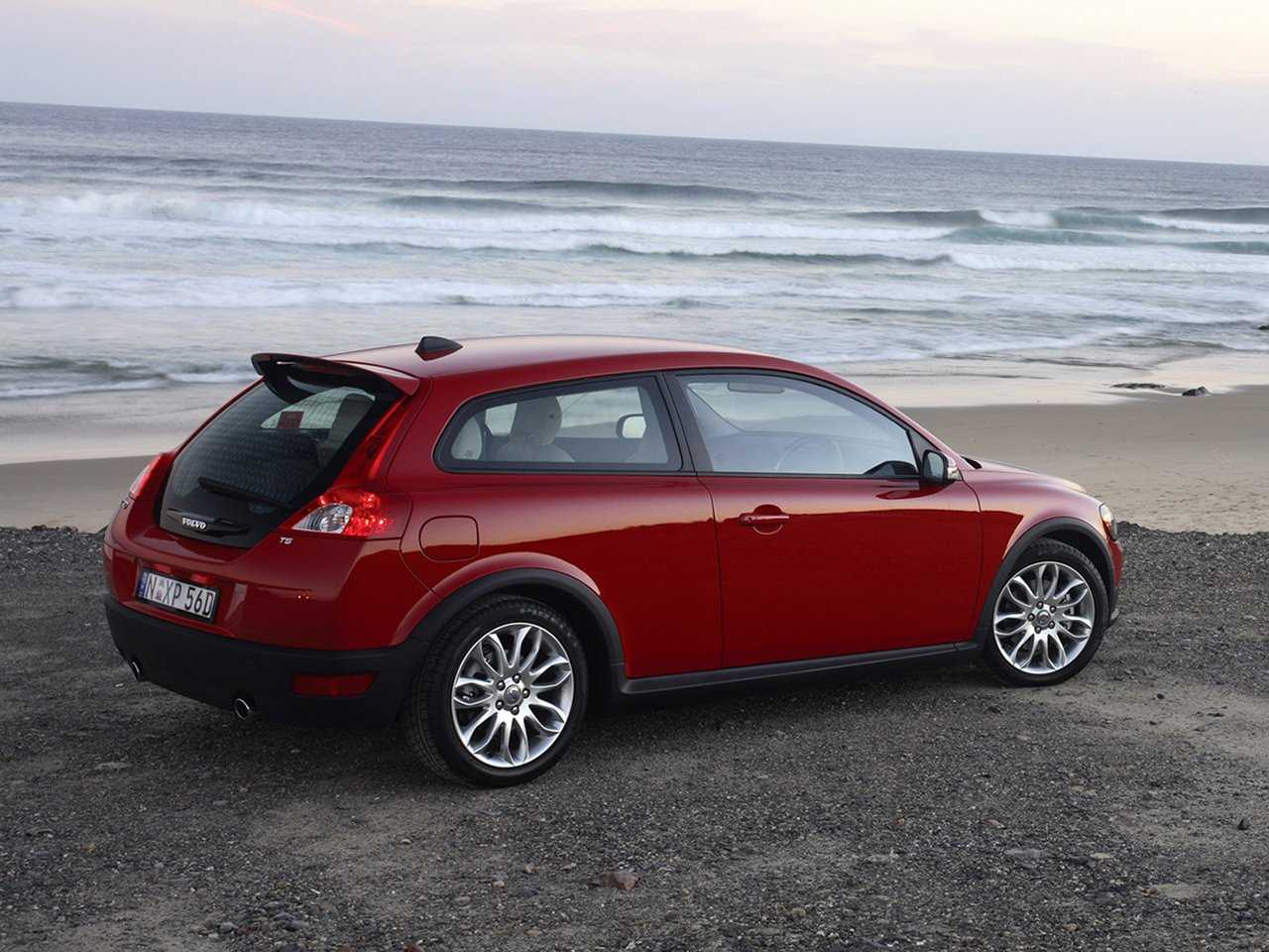 Volvo c30 1.6, 2.0, 2.4, 2.5 реальные отзывы о расходе топлива: бензина на механике и автомате (робот)