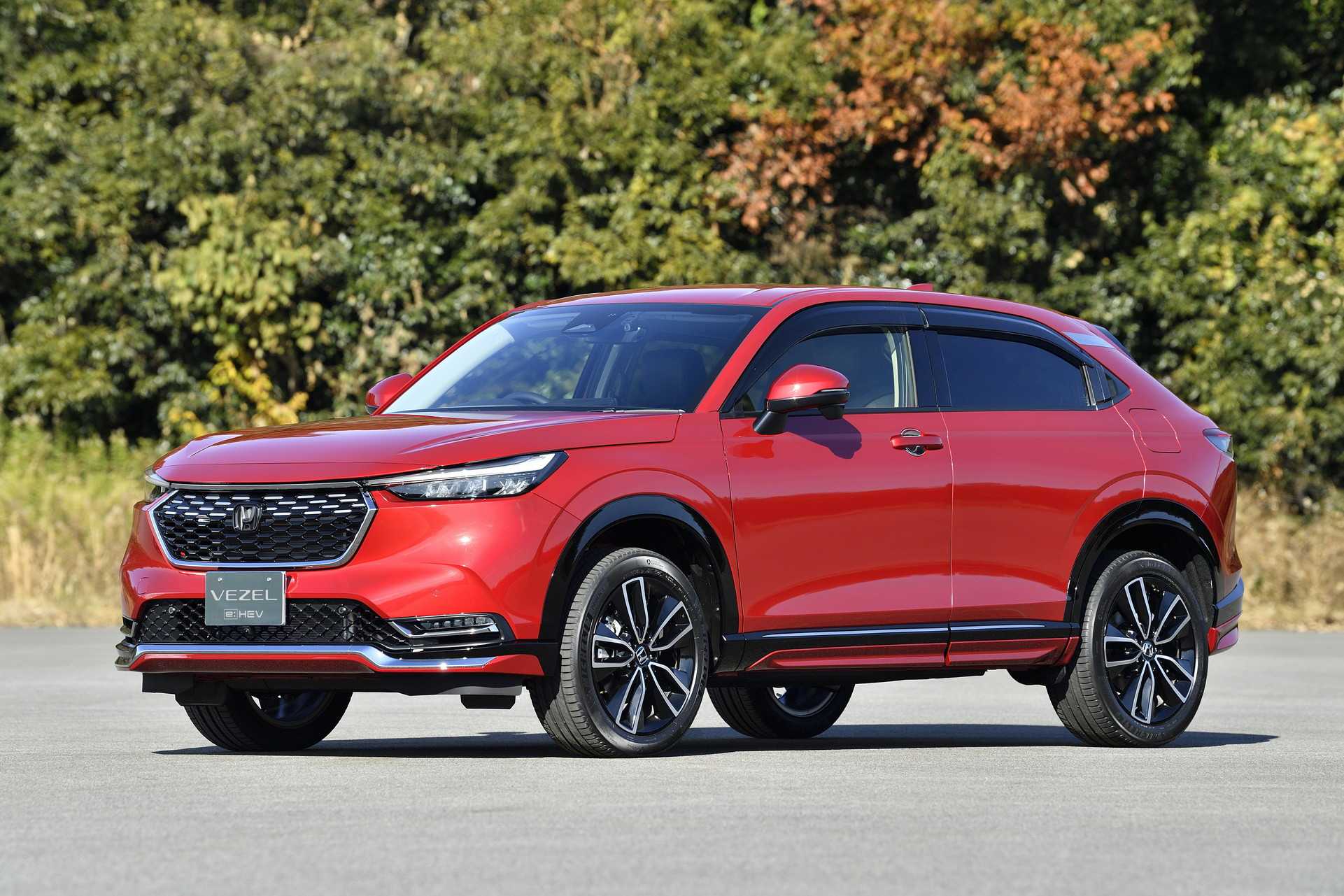 Антиcreta: обозреваем слегка подержанный японский honda vezel как альтернативу корейскому бестселлеру