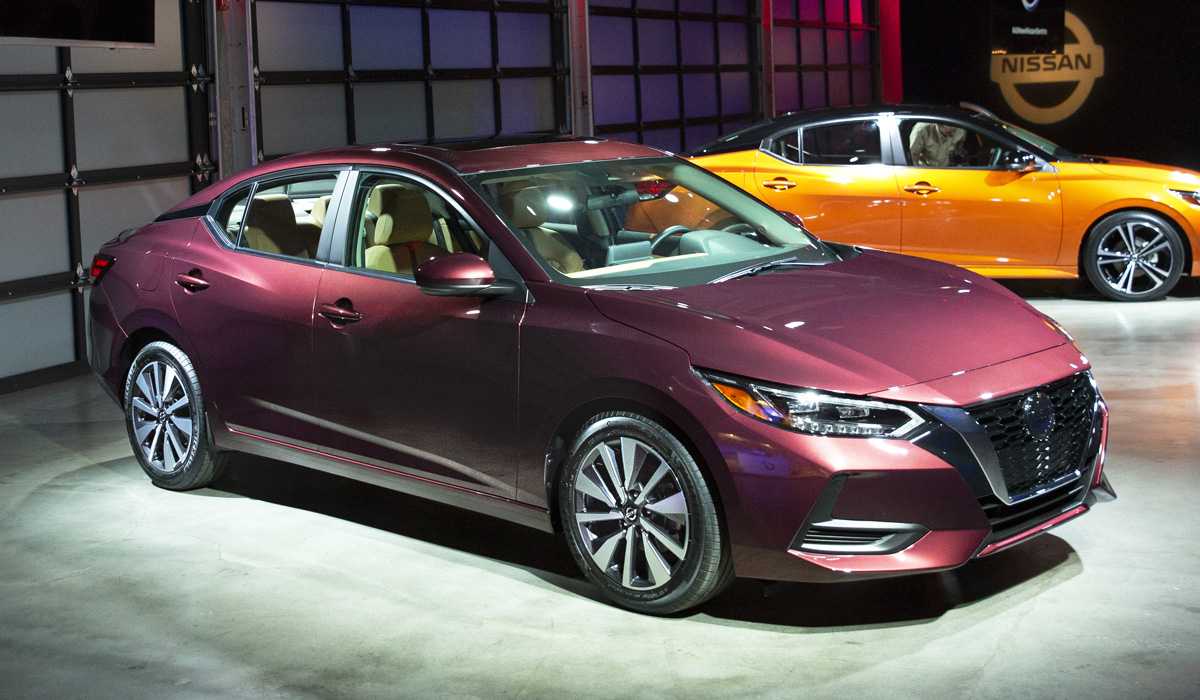 Обзор ниссан сентра 2014 - 2015  (nissan sentra 2015 тест-драйв)