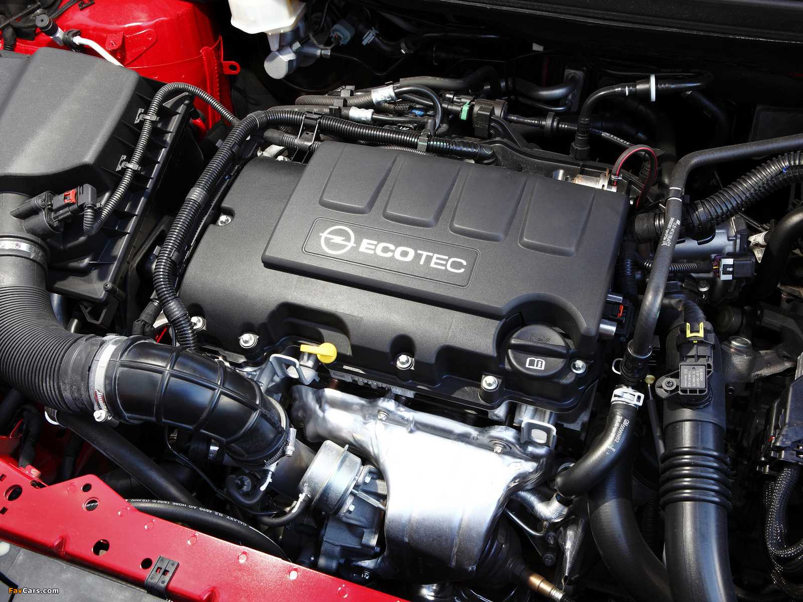 Стоит ли покупать хэтчбек opel astra j