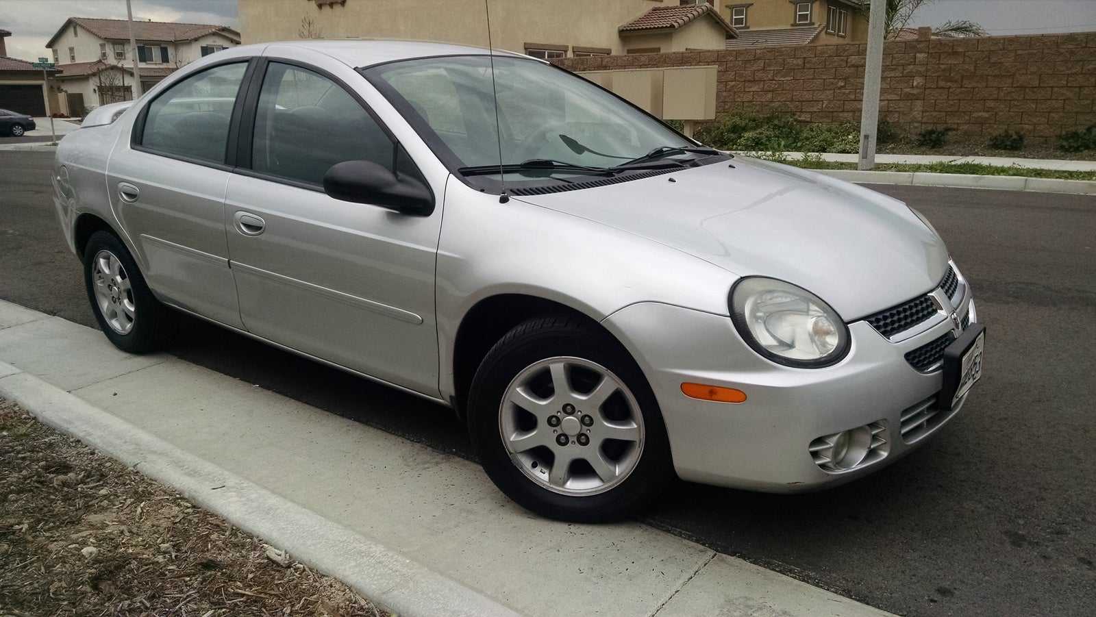 Dodge neon 2 2.0 i 133 л.с. - технические характеристики и расход топлива
