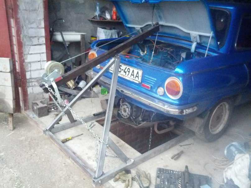 Снятие двигателя с автомобиля кратко