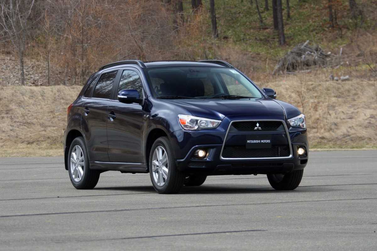 Mitsubishi asx – компактный кроссовер с уже не бюджетной ценой